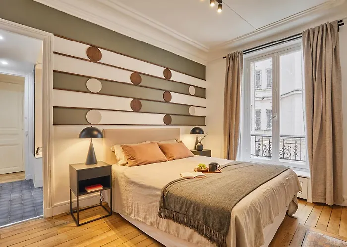 Avina - 3 A Trocadero Apartment